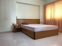 Blk 526 Serangoon North Avenue 4 (Serangoon), HDB Executive #593658341
